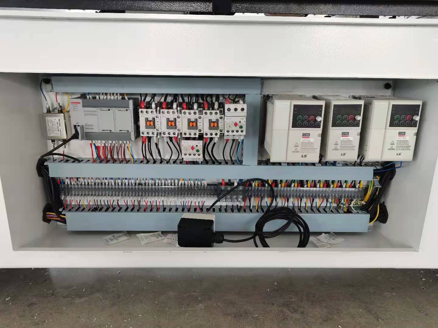 product-1440-1080 product-1440-1080